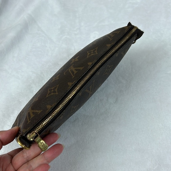 🖤Louis Vuitton Monogram Pochette pouch - Picture 10 of 12